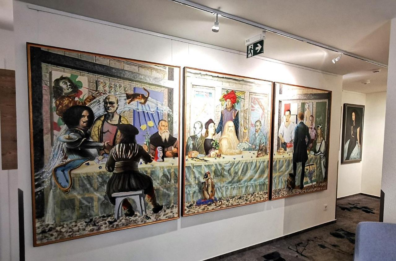 Art & Galerie Hotel Lenz Plauer See Fuenfseen Bagian luar foto